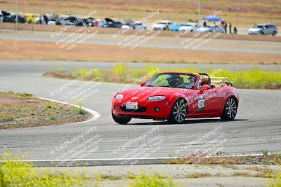 media/May-04-2024-Team Topak Racing (Sat) [[1dff1aa745]]/Inter Low 1/Session 2/